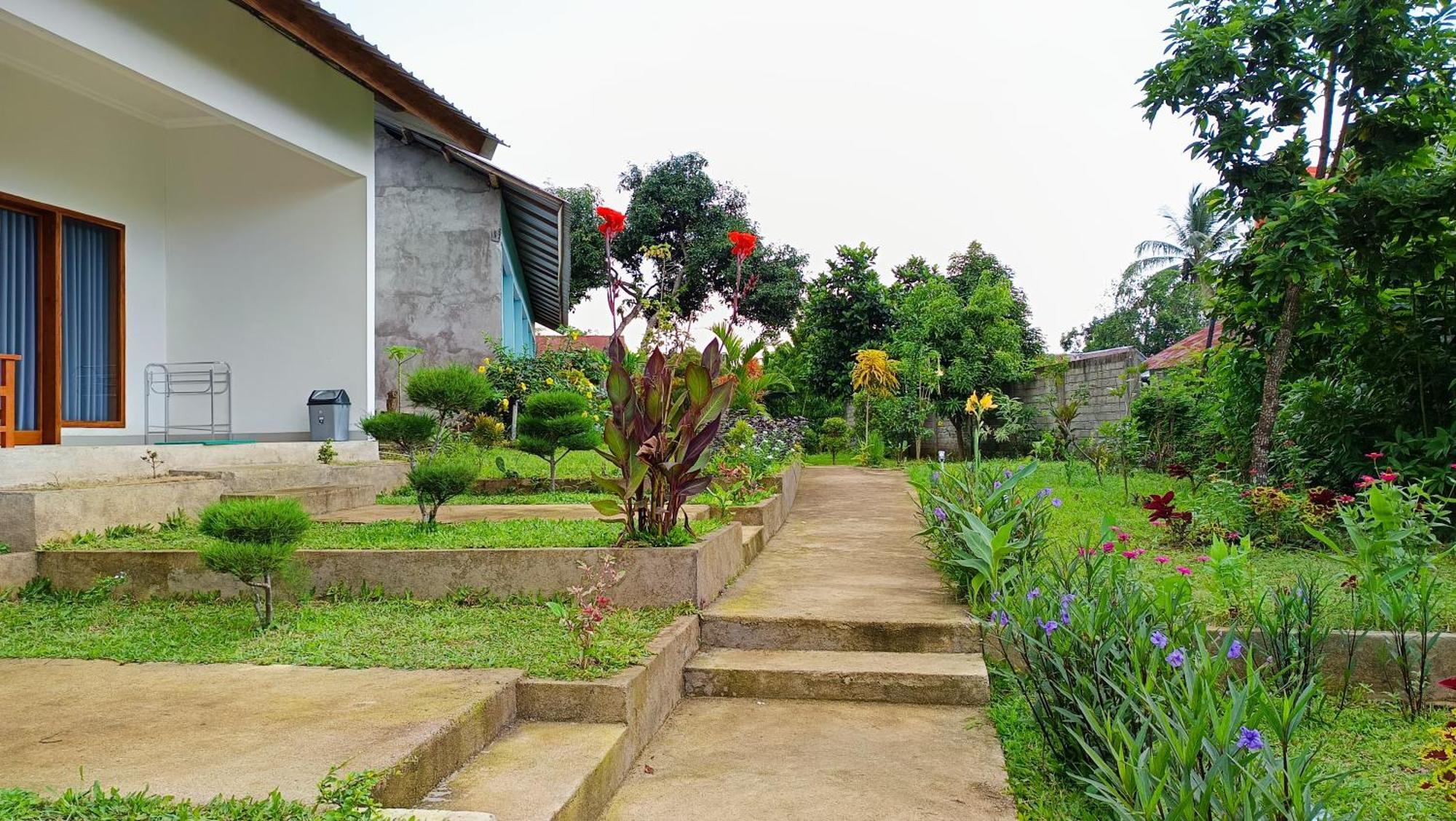 Embun Rinjani Homestay 세나루 외부 사진